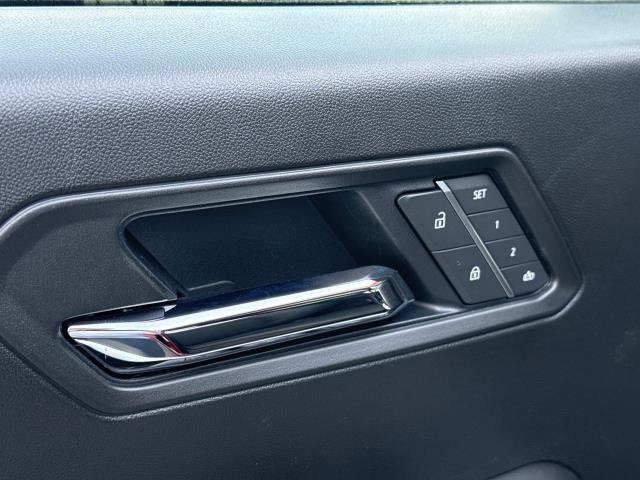 New 2026 GMC Canyon AT4X w/ LPO, Black Badging Package AWD/4WD image 7