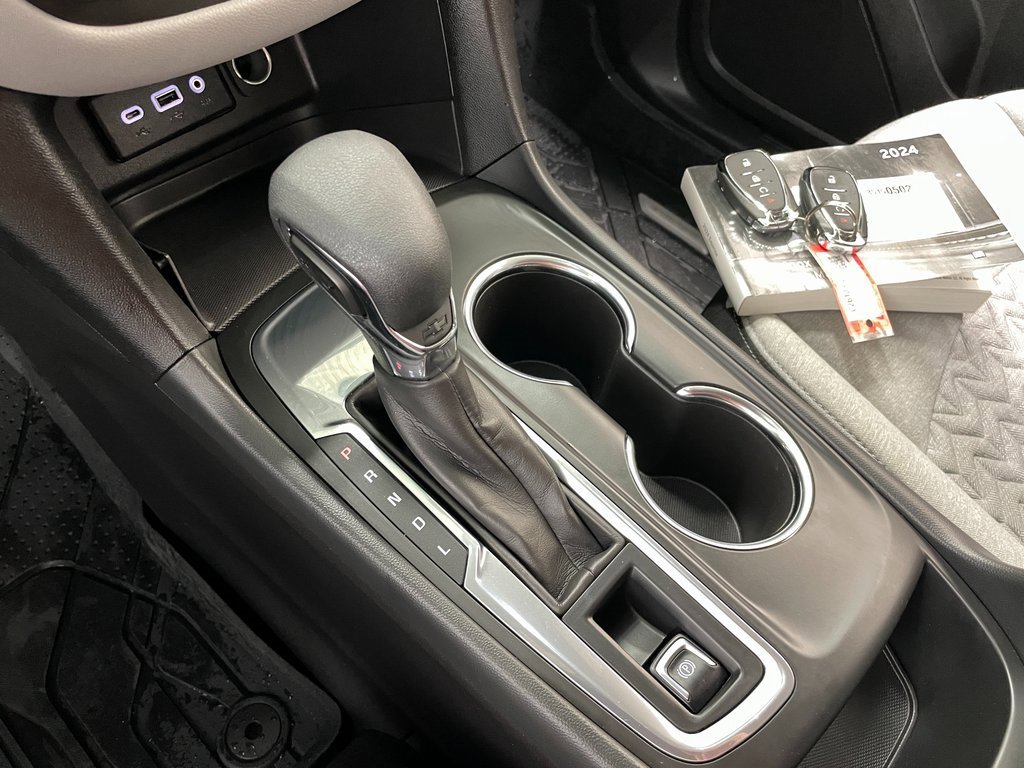 Certified 2024 Chevrolet Equinox LS w/ LS Convenience Package image 29