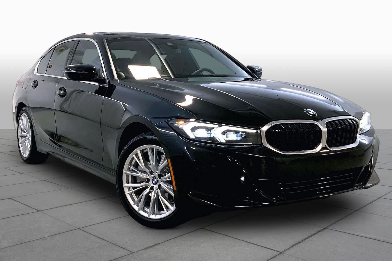 Used 2024 BMW 330i xDrive Sedan w/ Premium Package AWD/4WD image 2