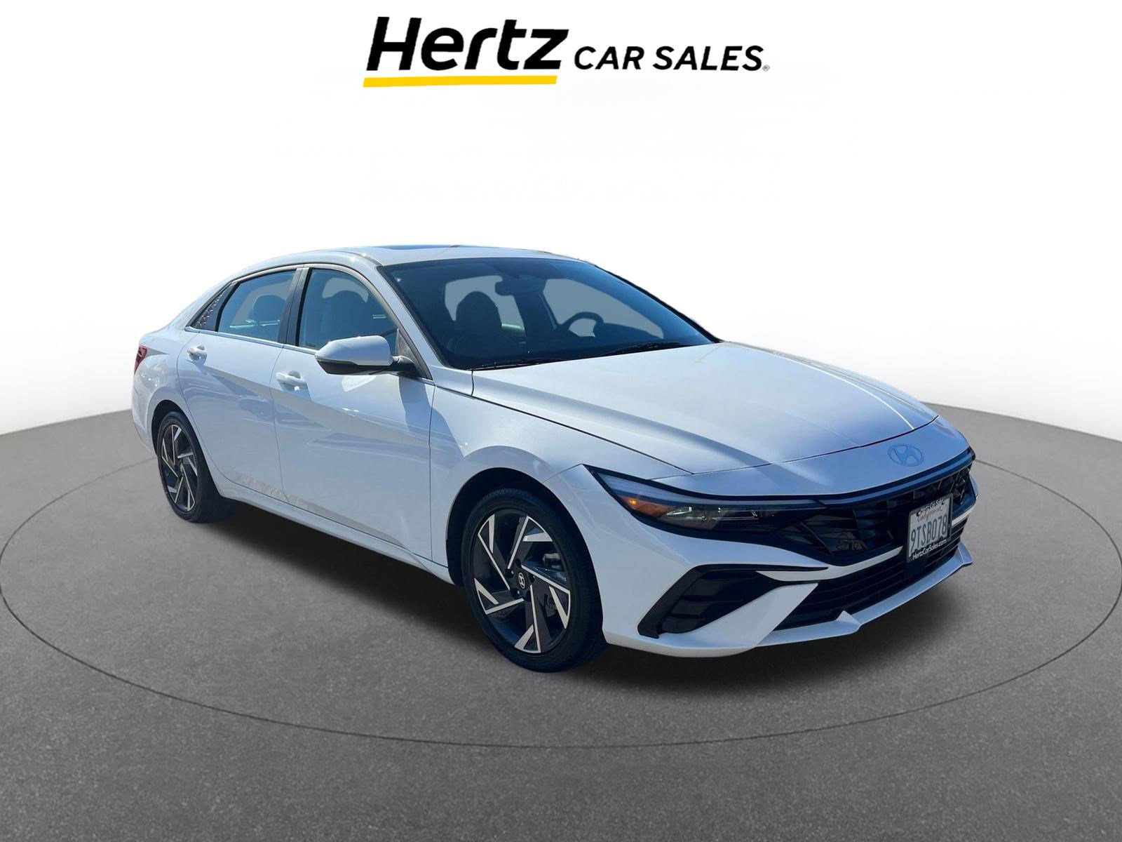 Used 2025 Hyundai Elantra Limited image 1