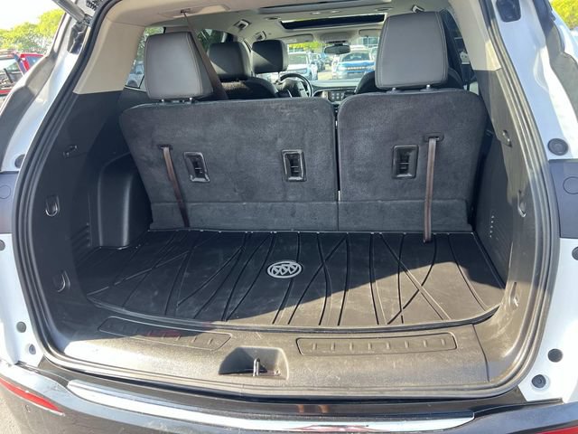 Used 2019 Buick Enclave Essence AWD/4WD image 12