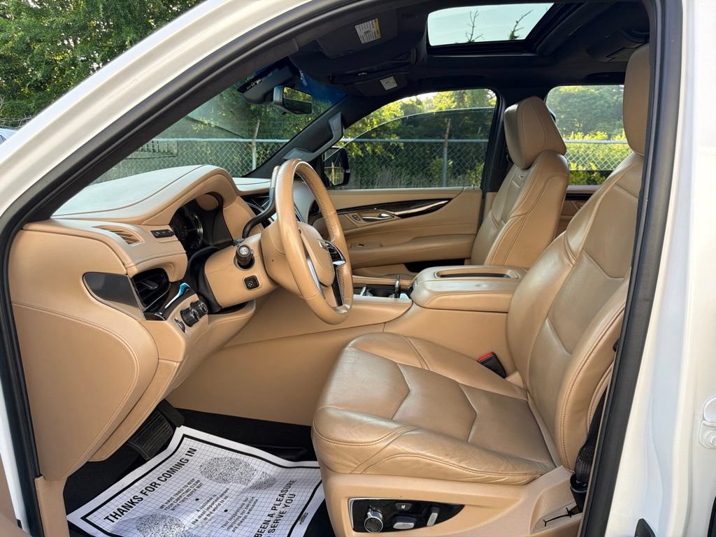 Used 2019 Cadillac Escalade Platinum AWD/4WD image 29