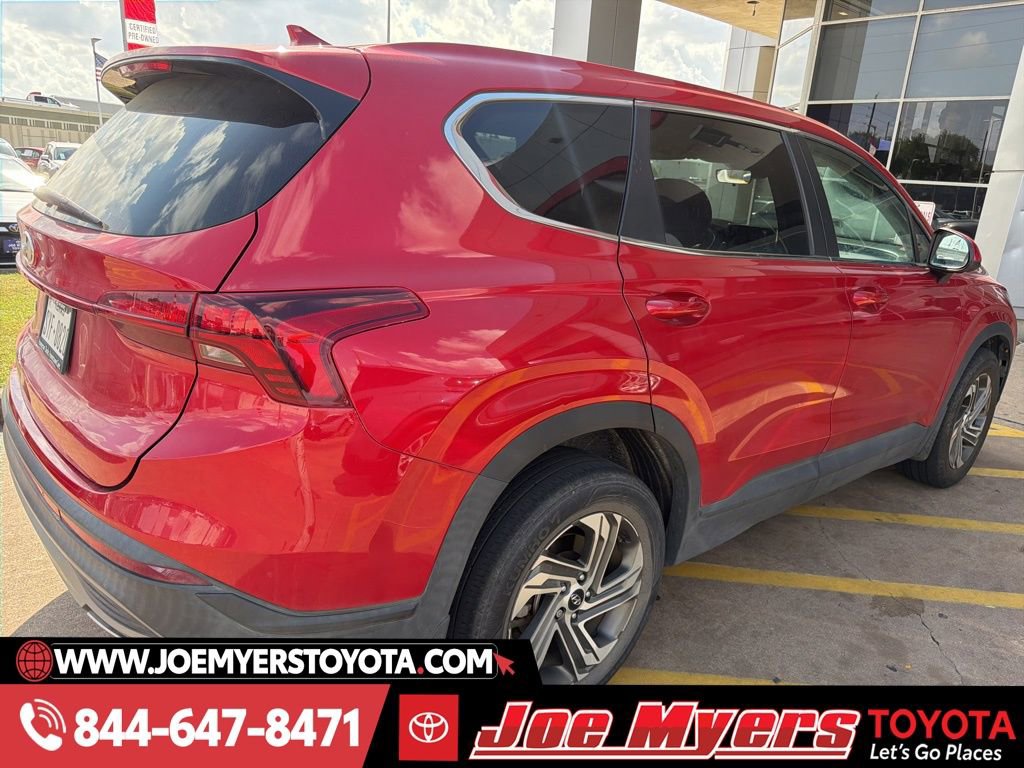 Used 2023 Hyundai Santa Fe SE w/ Cargo Package image 2