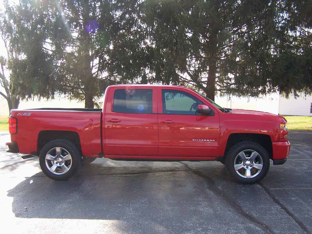Used 2017 Chevrolet Silverado 1500 LT w/ All Star Edition