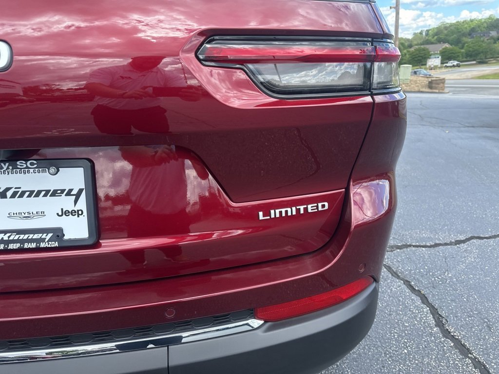 New 2025 Jeep Grand Cherokee L Limited image 12