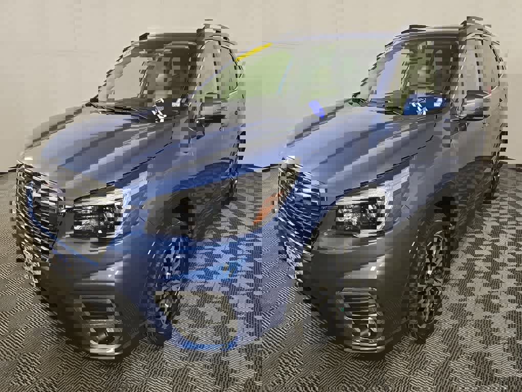 Used 2021 Subaru Forester Limited image 4