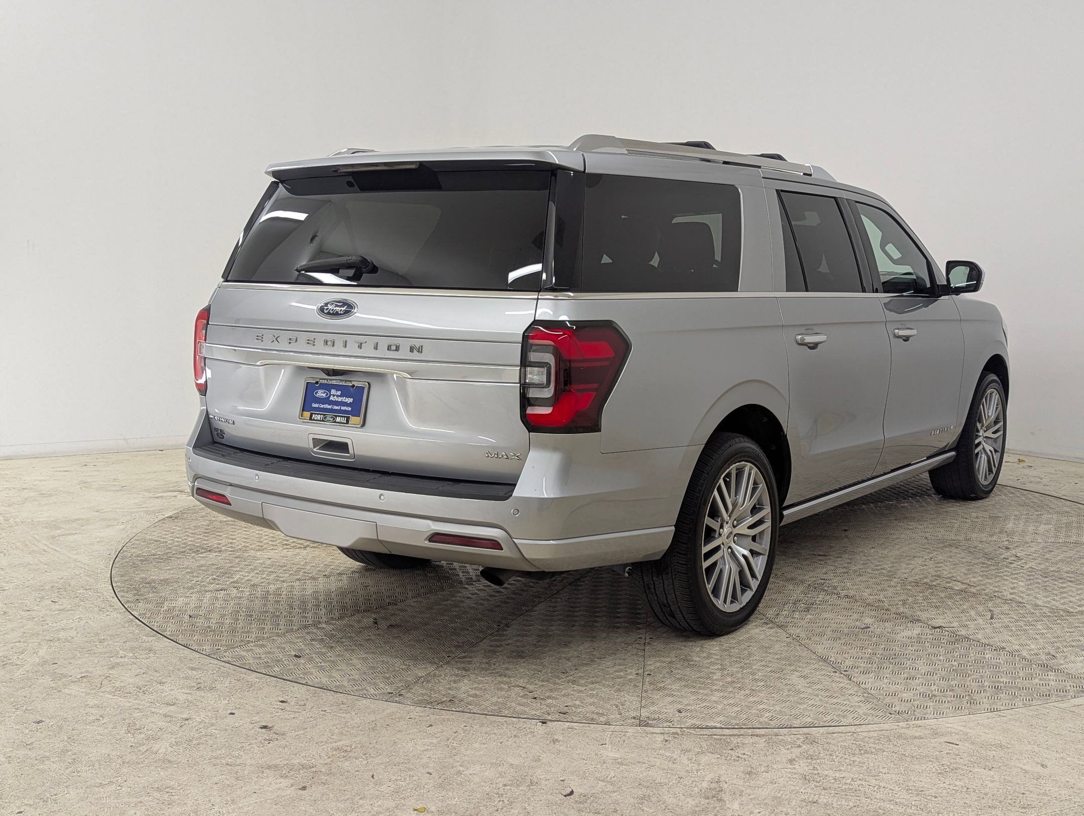 Certified 2023 Ford Expedition Max Platinum image 8