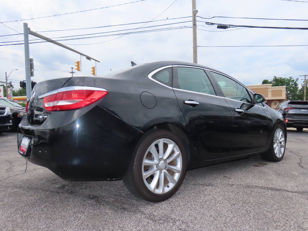 Used 2013 Buick Verano FWD image 22