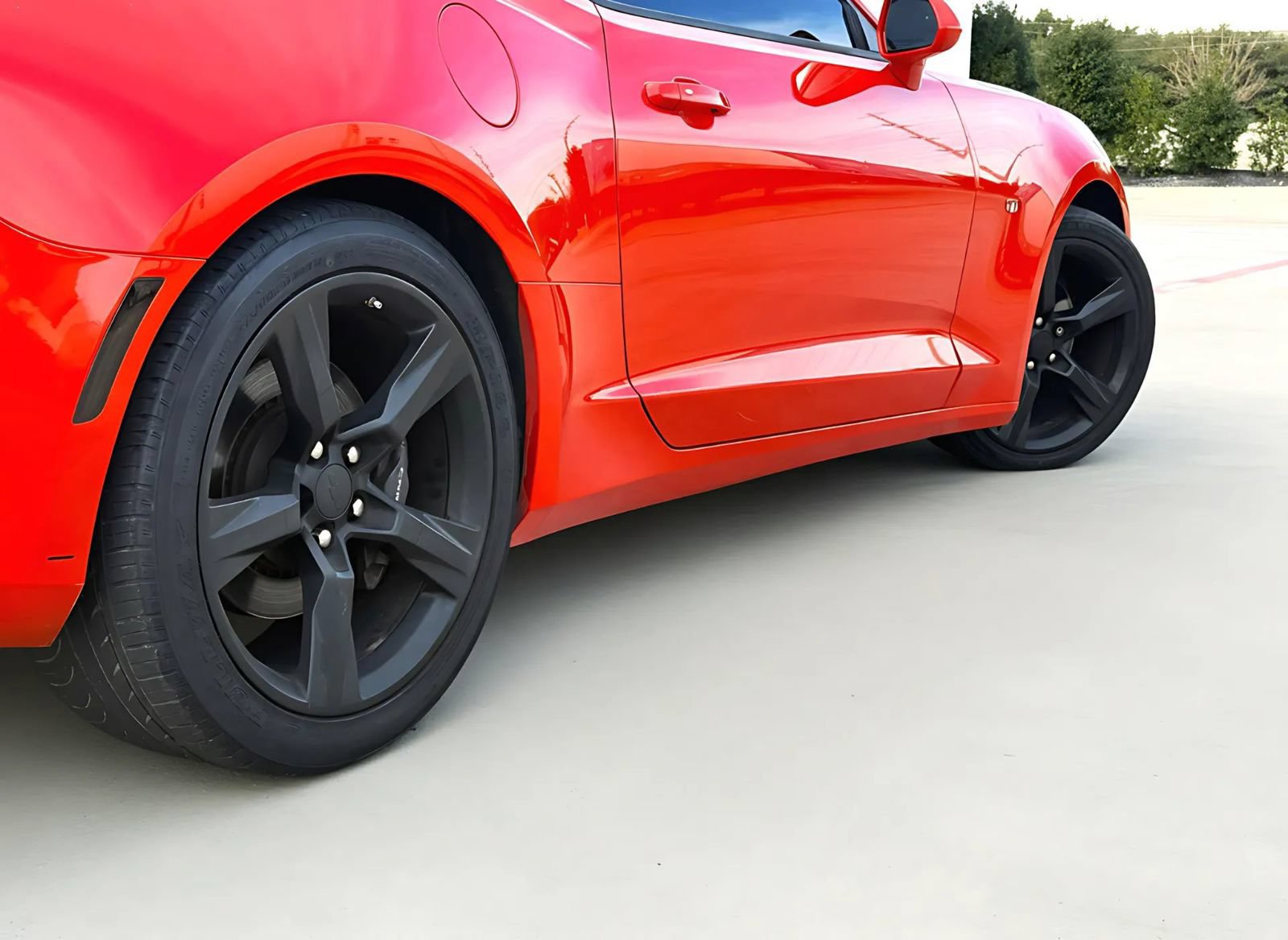 Used 2017 Chevrolet Camaro SS RWD image 6