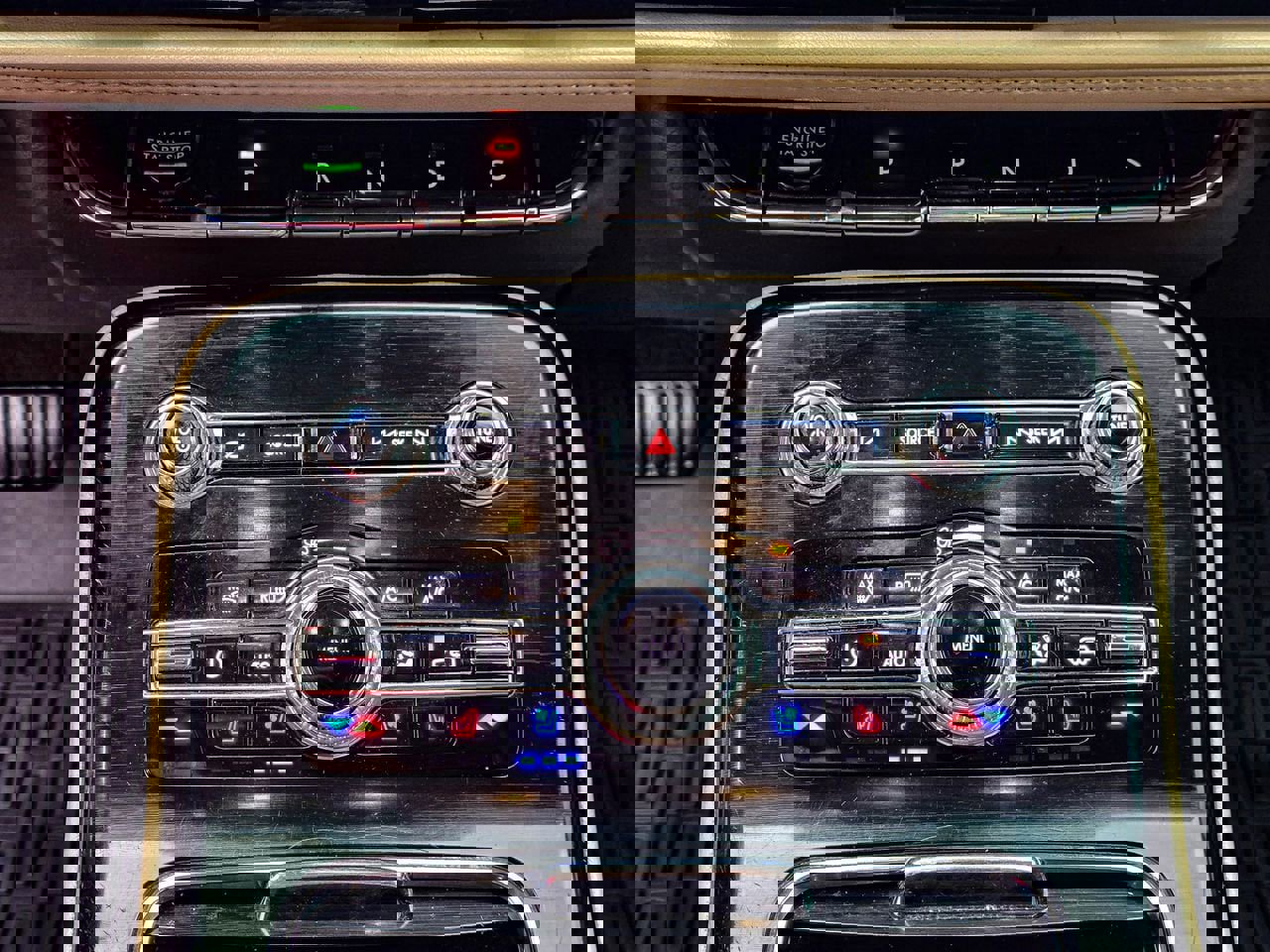 Used 2022 Lincoln Nautilus Reserve w/ Equipment Group 201A image 21