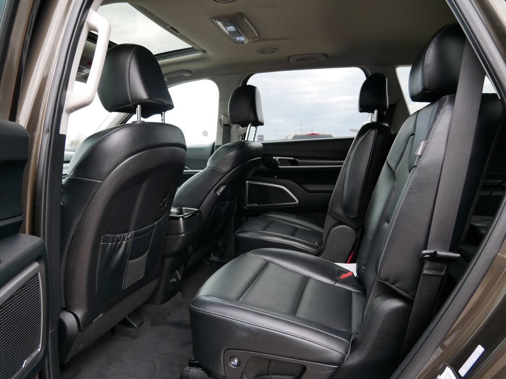 Used 2025 Kia Telluride S AWD/4WD image 20