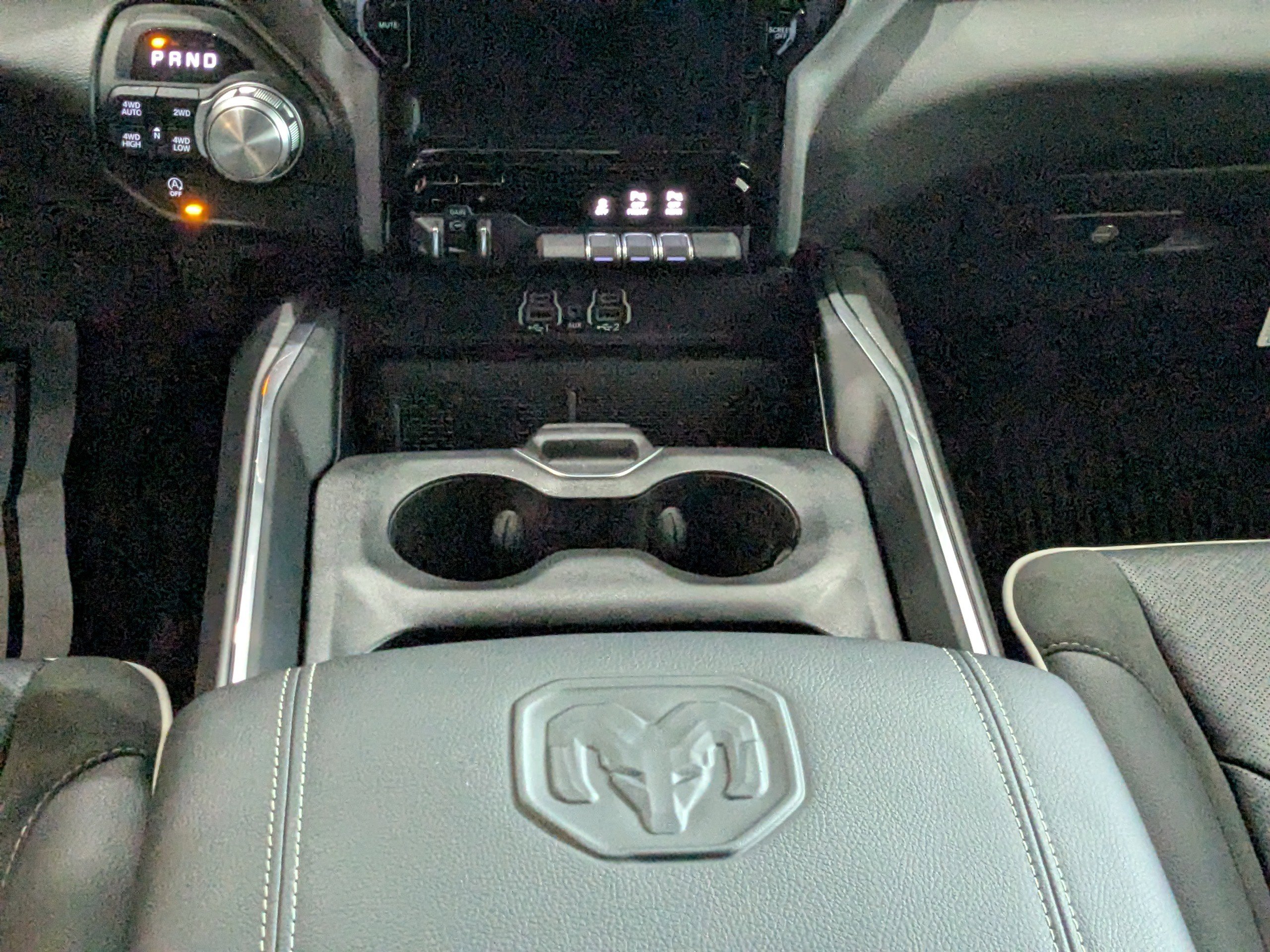 New 2026 RAM 1500 Laramie AWD/4WD image 25