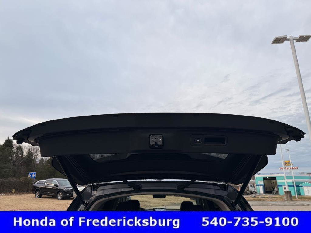 Certified 2025 Honda Pilot Elite image 20