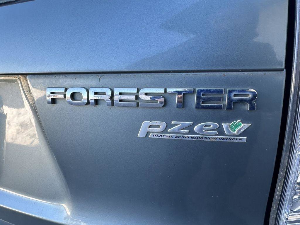 Used 2011 Subaru Forester 2.5X Touring AWD/4WD image 27
