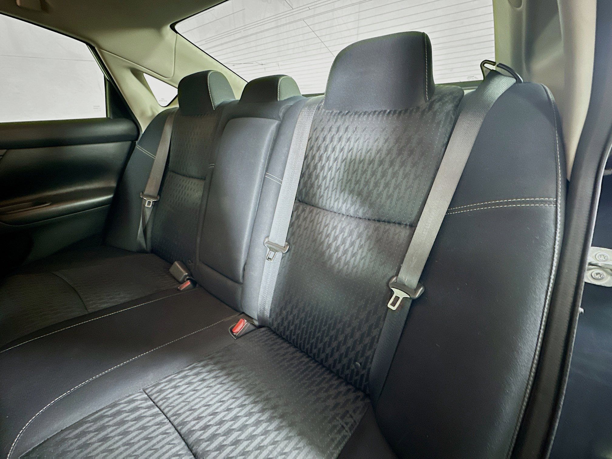 Used 2018 Nissan Altima 2.5 S w/ S Convenience Package image 21