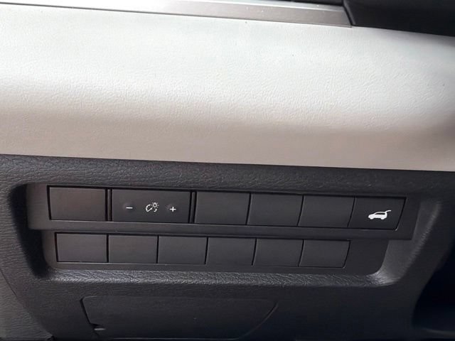 Used 2023 Mitsubishi Outlander SEL FWD image 31