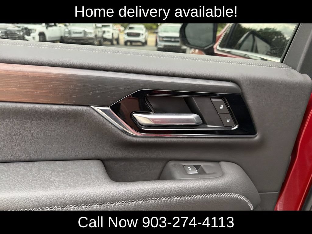 Used 2026 GMC Yukon XL Denali w/ Denali Reserve Package AWD/4WD image 17