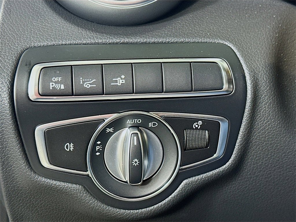 Used 2023 Mercedes-Benz C 43 AMG 4MATIC Cabriolet image 22