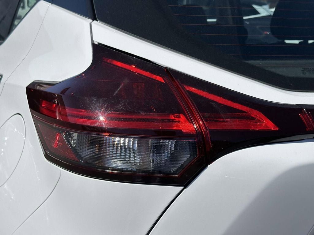 Used 2024 Nissan Kicks S FWD image 11