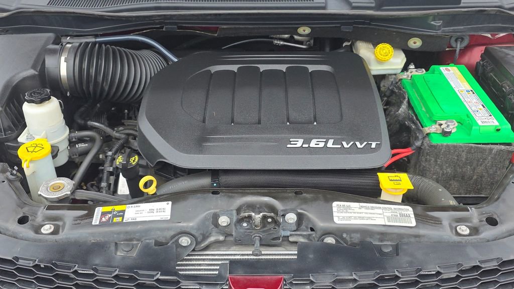 Used 2017 Dodge Grand Caravan GT FWD image 11