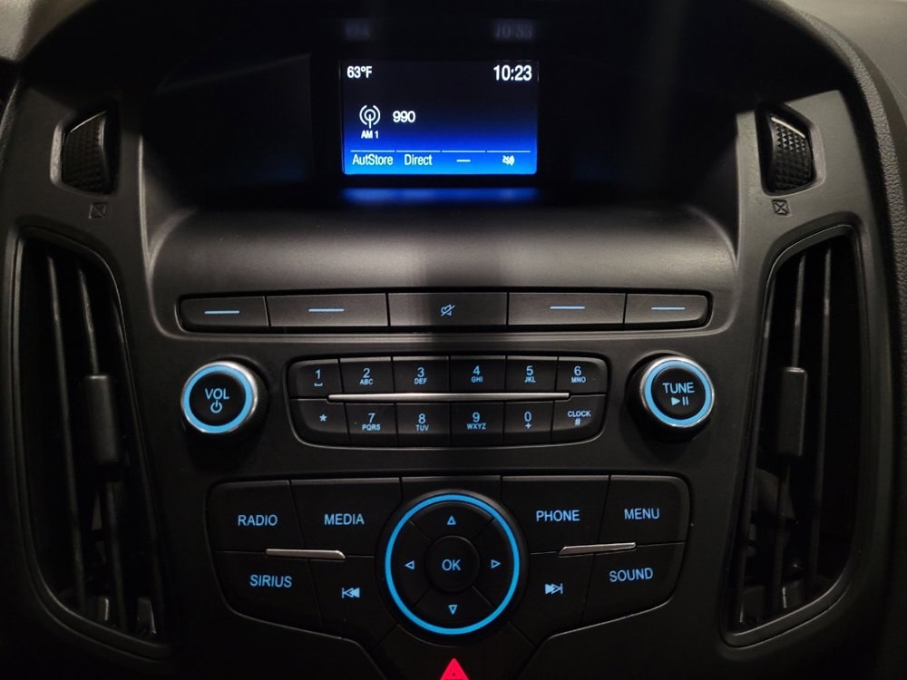 Used 2018 Ford Focus SE image 25