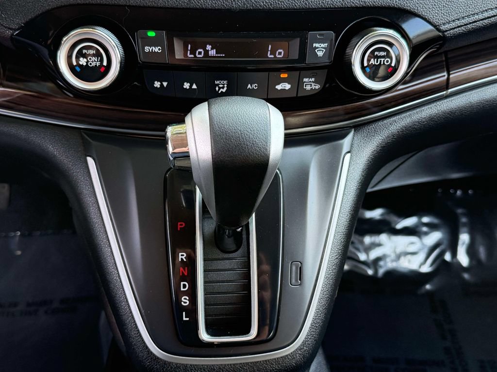 Used 2015 Honda CR-V Touring image 20
