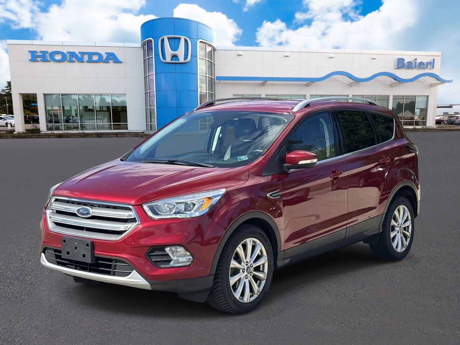 Used 2017 Ford Escape Titanium FWD image 1
