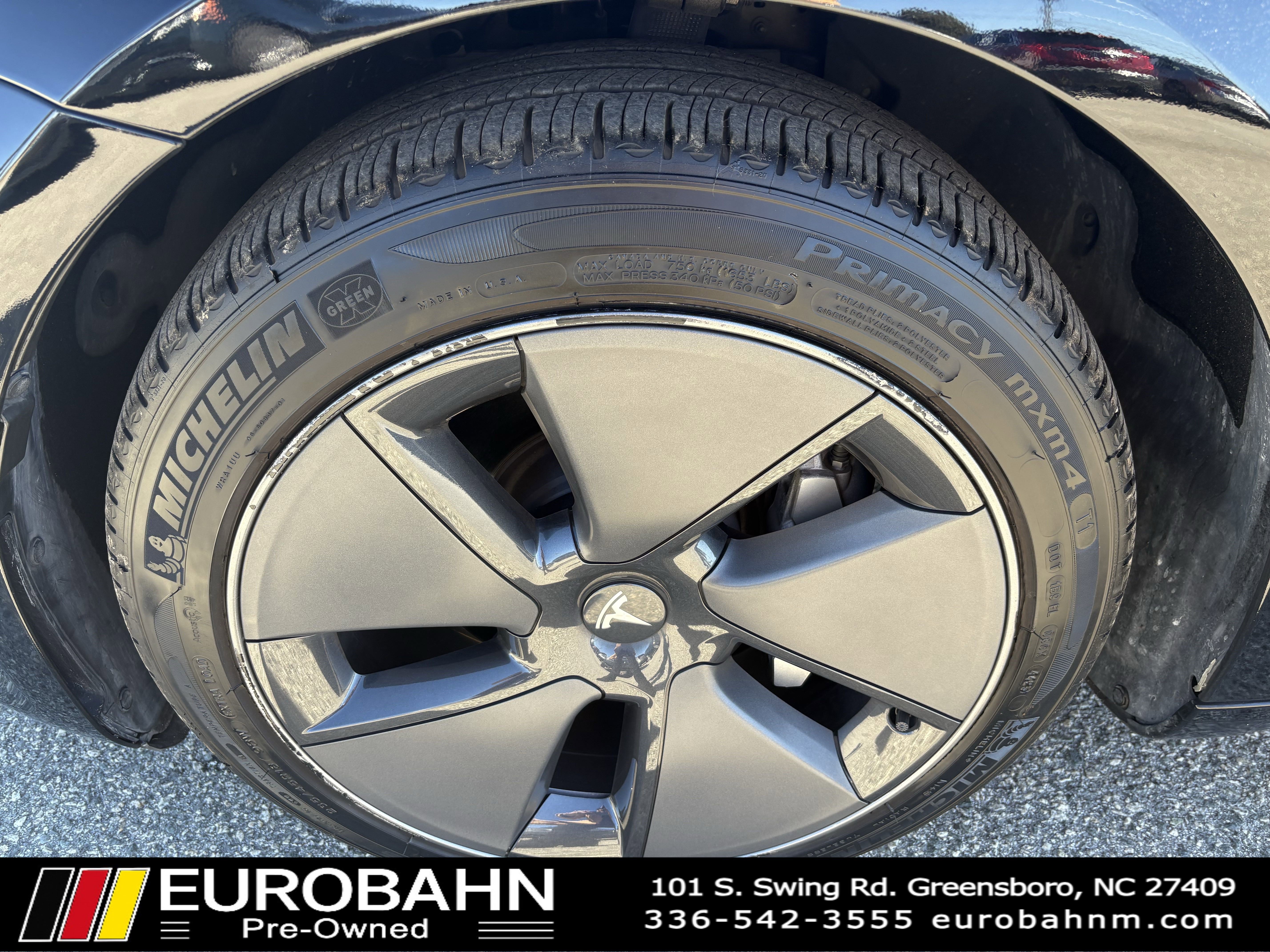 Used 2023 Tesla Model 3 Standard Range image 31