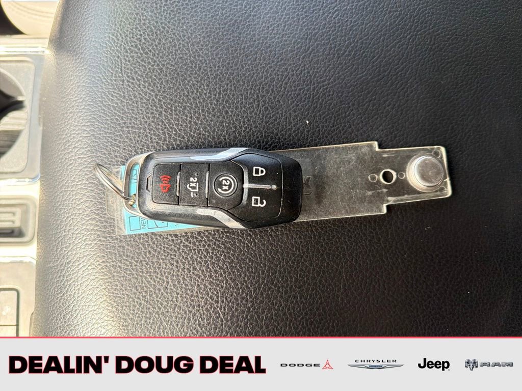 Used 2017 Ford F150 Lariat w/ Equipment Group 502A Luxury AWD/4WD image 29