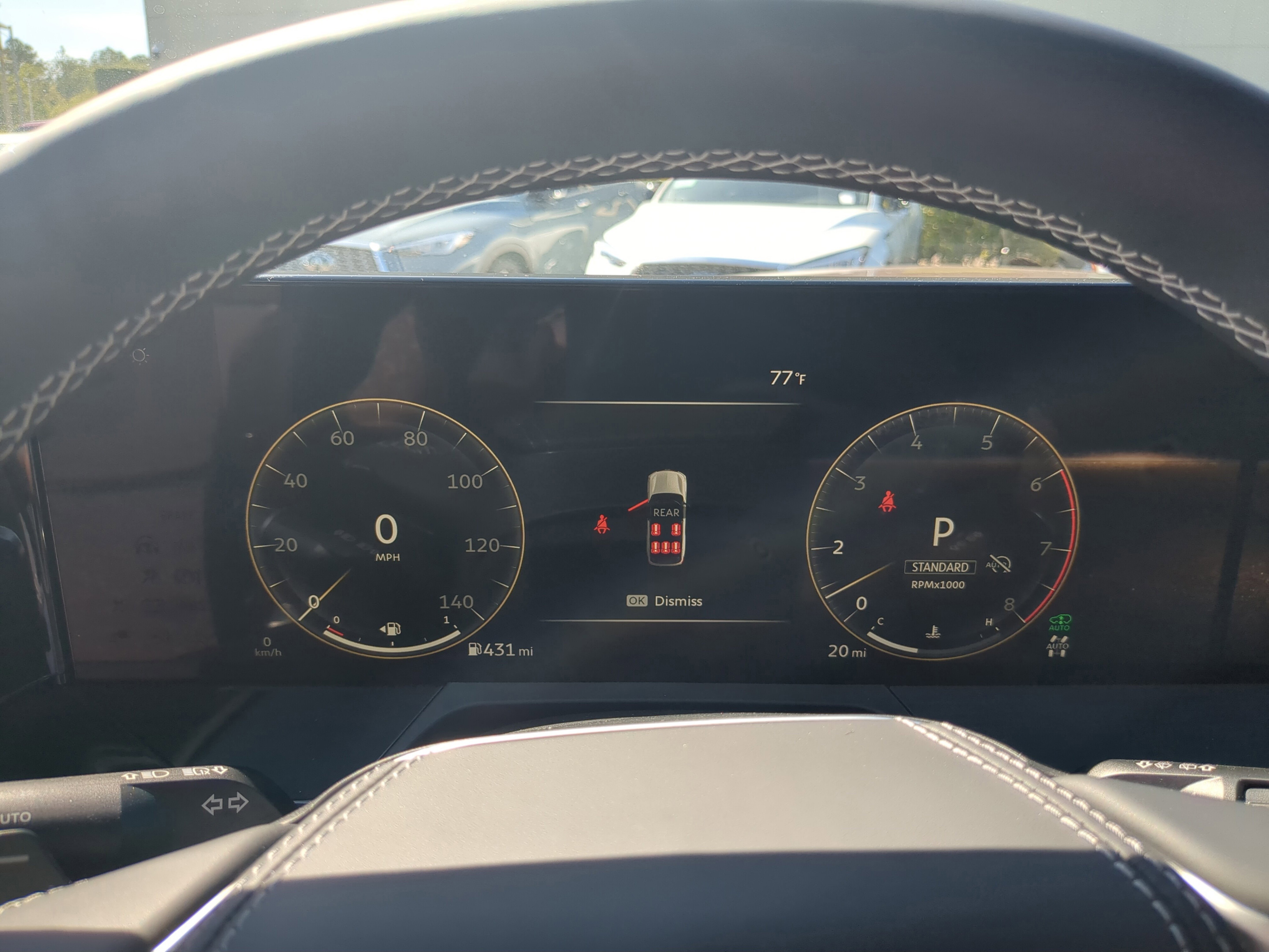 New 2025 INFINITI QX80 Sensory image 37