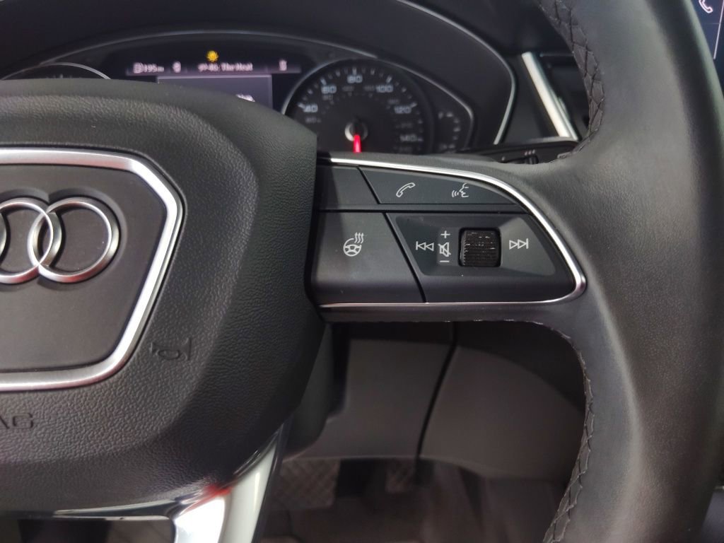 Used 2024 Audi Q5 2.0T Premium w/ Convenience Package image 14