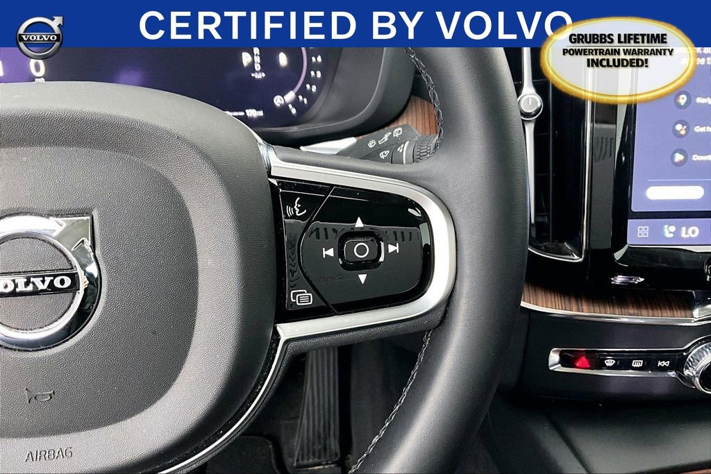 Used 2023 Volvo XC60 B5 Ultimate w/ Climate Package image 27