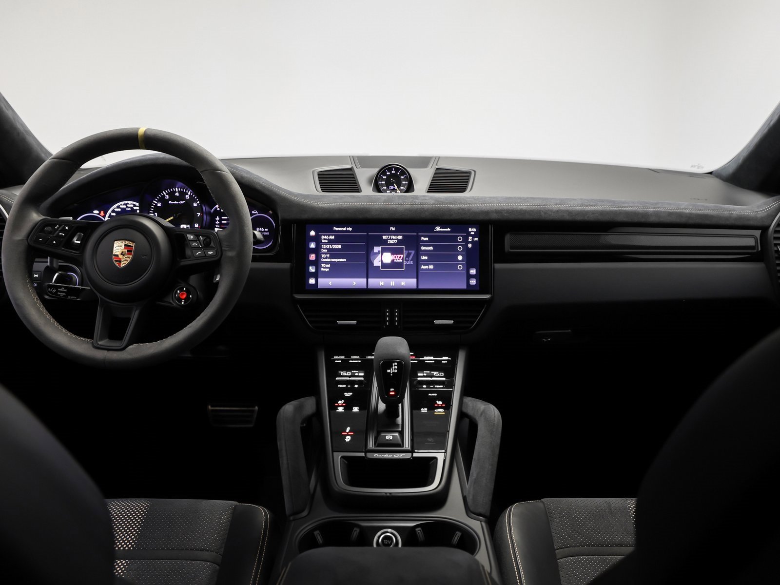 Used 2022 Porsche Cayenne Turbo GT image 44