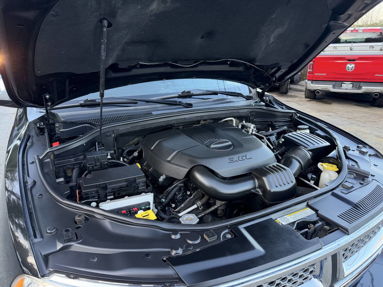 Used 2011 Dodge Durango Citadel image 30