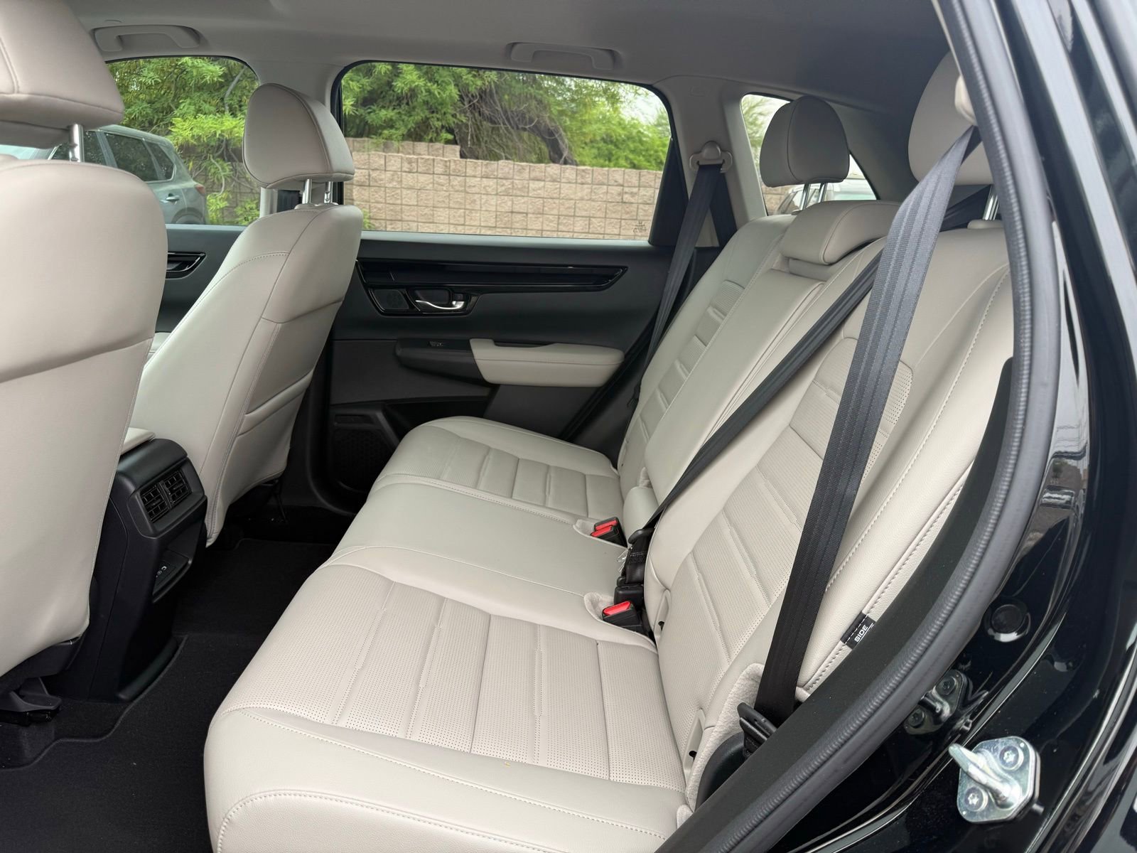 Used 2024 Honda CR-V EX-L image 10