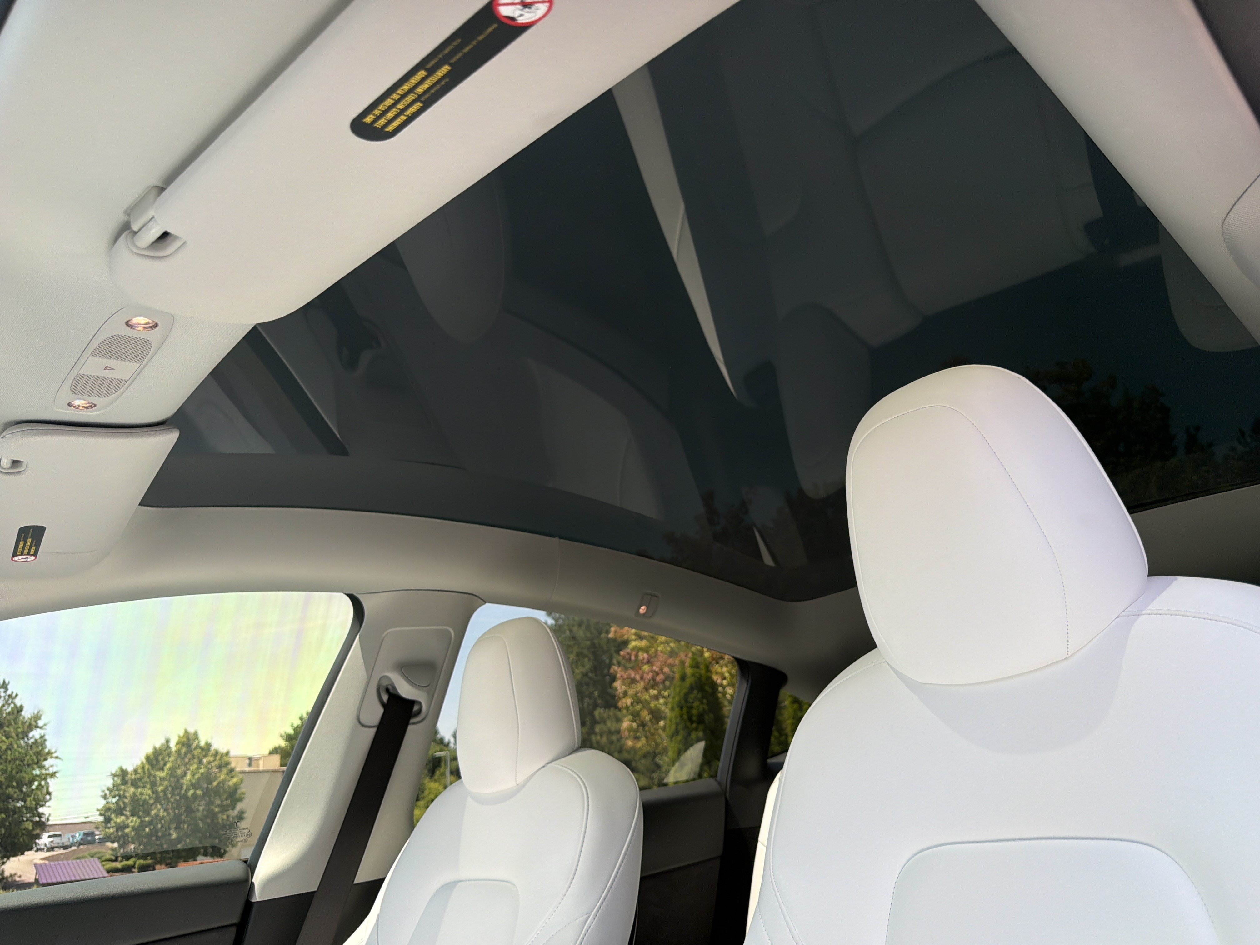 Used 2023 Tesla Model Y AWD image 8