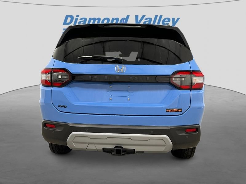 New 2025 Honda Pilot TrailSport image 4