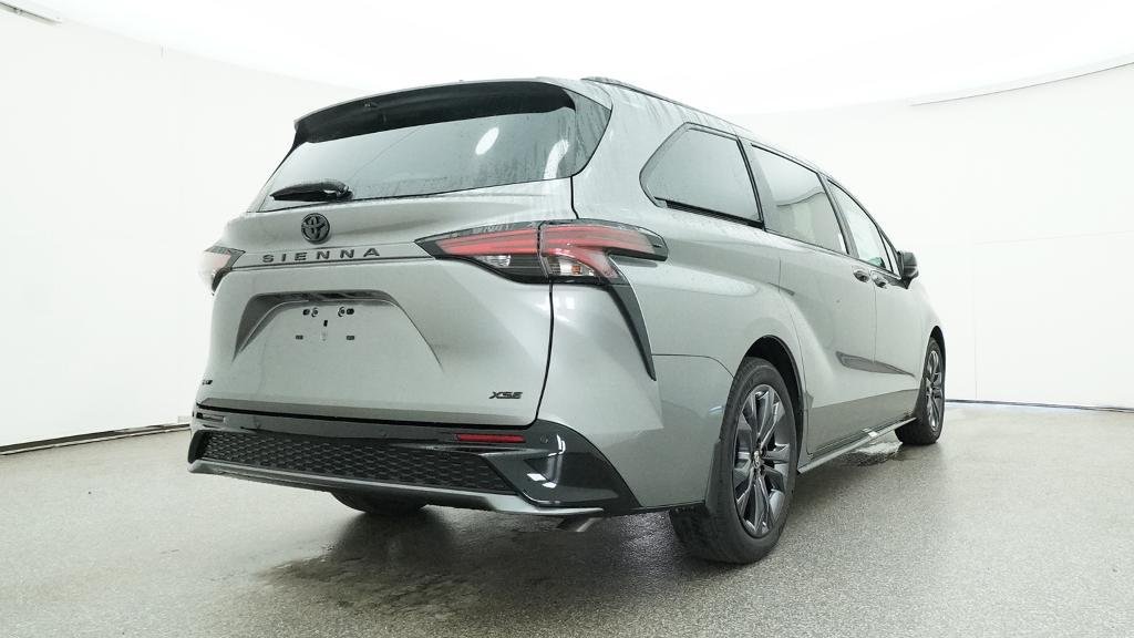 New 2026 Toyota Sienna XSE FWD image 21