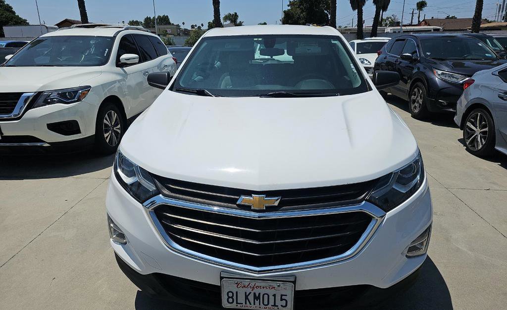 Used 2019 Chevrolet Equinox LS FWD image 3