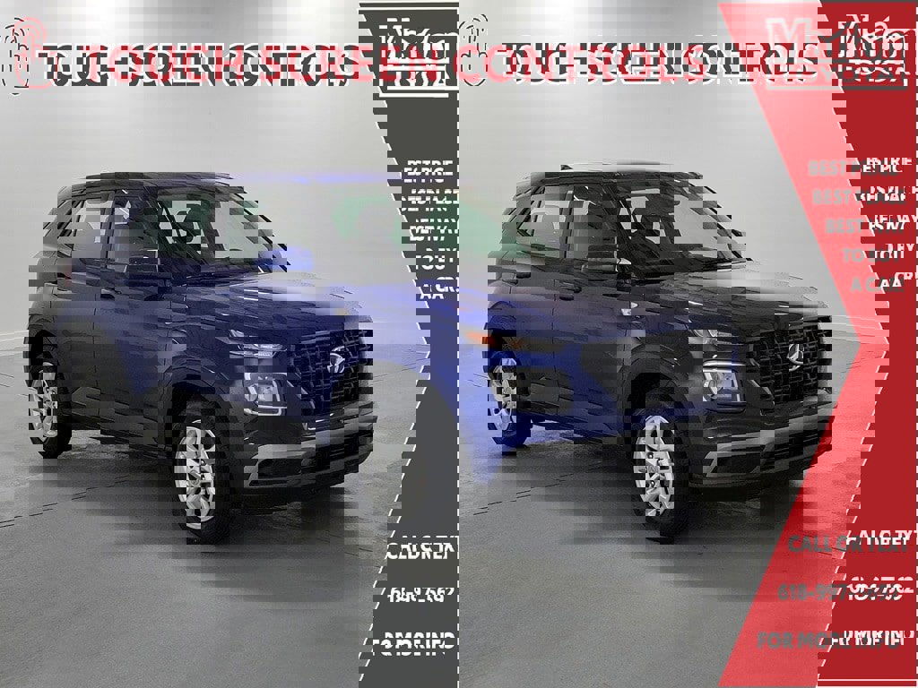 Used 2021 Hyundai Venue SE image 1