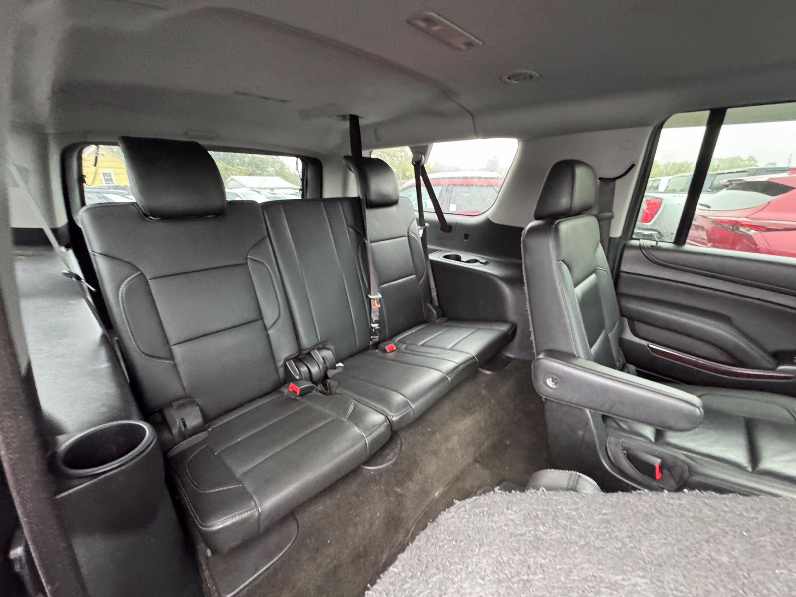 Used 2018 GMC Yukon XL SLT AWD/4WD image 32