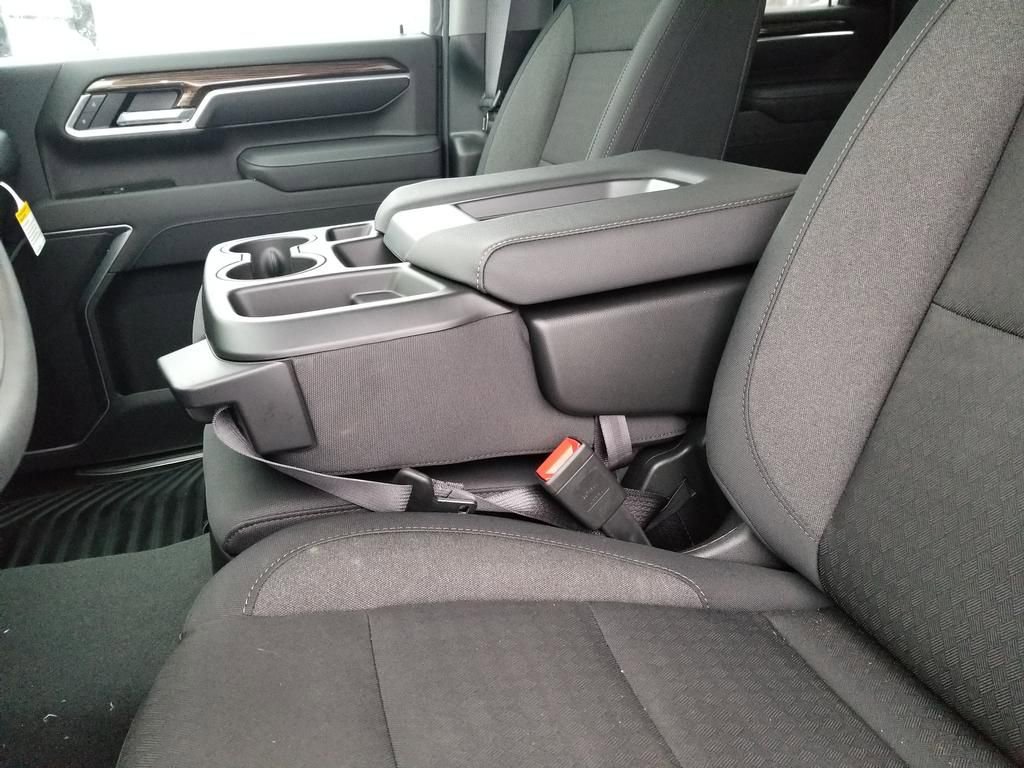 New 2026 Chevrolet Silverado 3500 LT w/ All Star Edition image 18