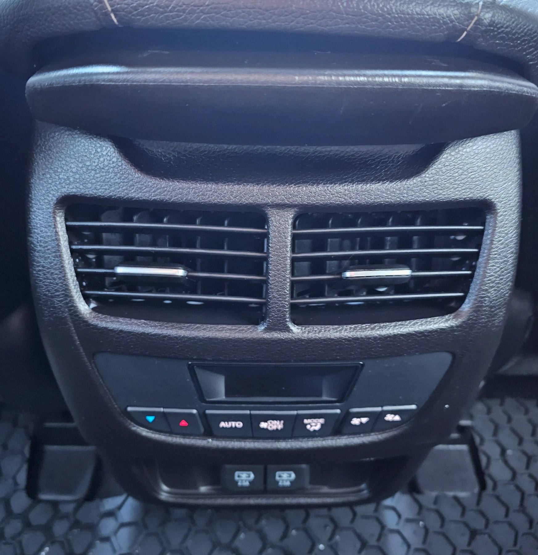 Used 2020 Acura MDX SH-AWD w/ Technology Package image 11