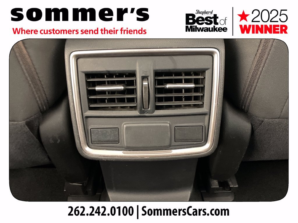 Used 2020 Subaru Forester Premium AWD/4WD image 23