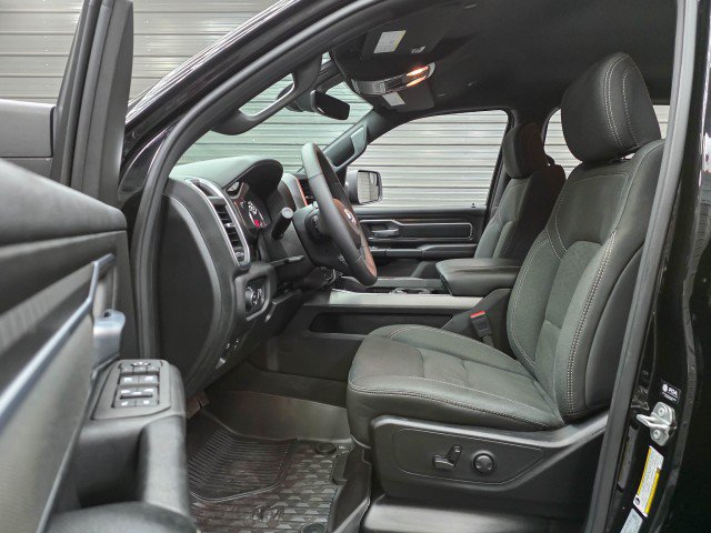 Used 2025 RAM 1500 Big Horn AWD/4WD image 16