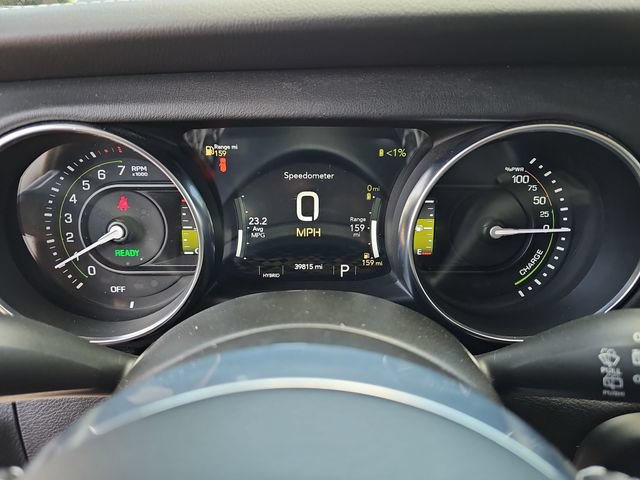 Used 2022 Jeep Wrangler Unlimited Sahara w/ Cold Weather Group AWD/4WD image 19