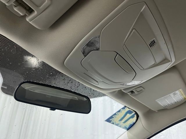 Used 2017 Ford Escape SE w/ Equipment Group 201A image 23