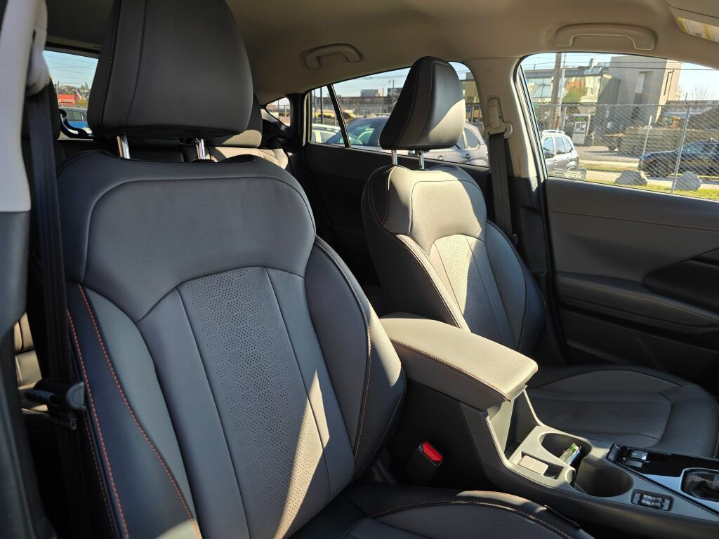 Certified 2026 Subaru Crosstrek 2.5i Limited w/ Crosstrek Mirror Package AWD/4WD image 11