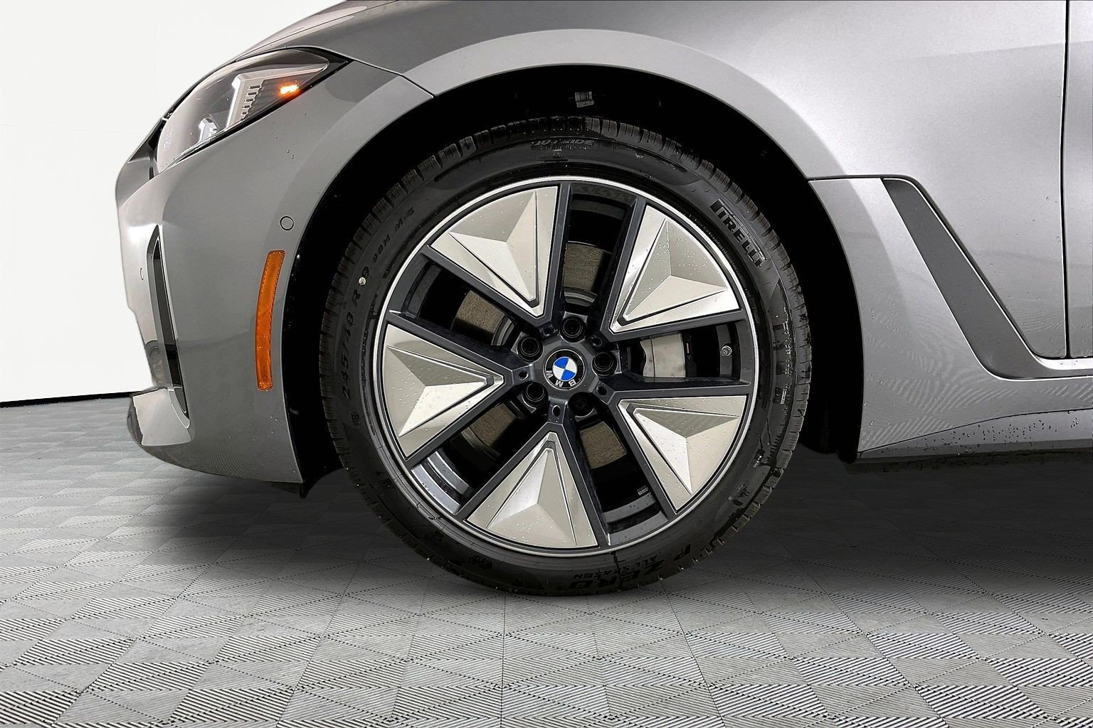 New 2026 BMW i4 xDrive40i w/ Premium Package AWD/4WD image 20
