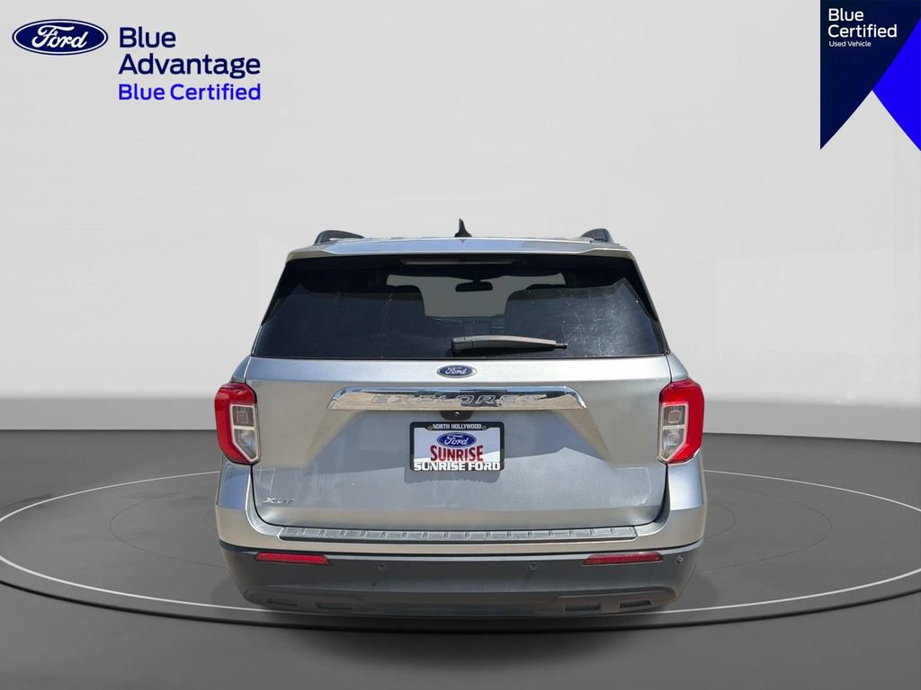 Certified 2023 Ford Explorer XLT RWD image 6